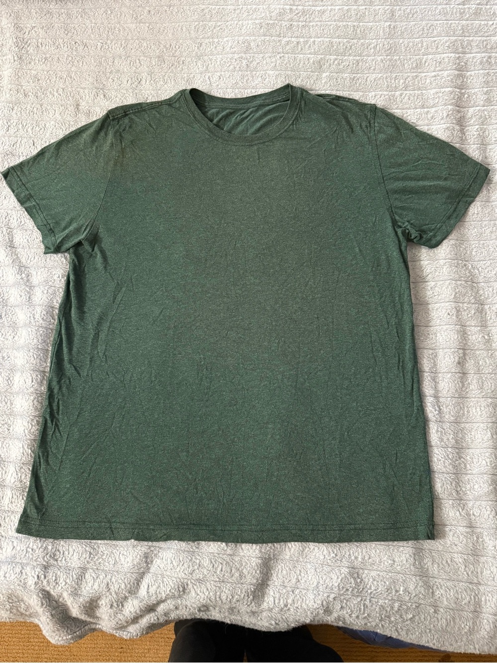 Men's Classic Green Crew Neck T-Shirt - Short Sleeve Basic Tee